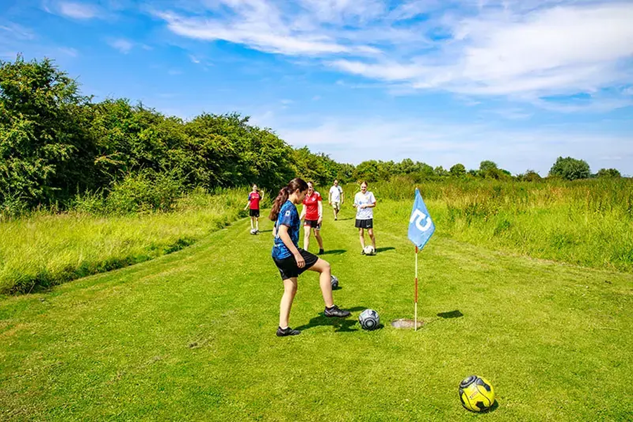 Multigolf voetgolf meiden 2024 01