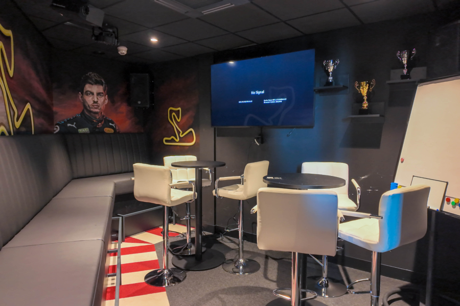 VIP Karaoke kamer Max racing room